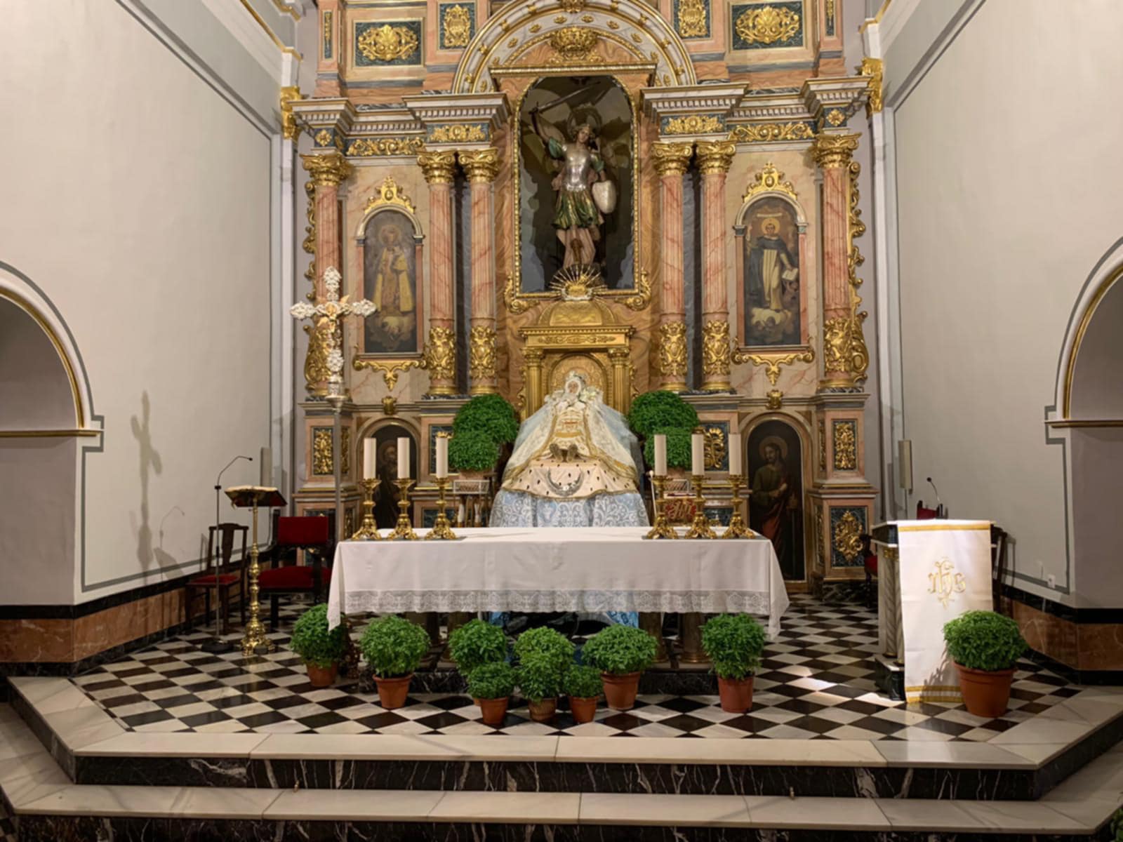 DEMÀ ÉS LA FESTA DE LA MARE DE DÉU DORMIDA, LA DE LES ALFÀBEGUES. EL PATRIMONI IMMATERIAL DE GATA TÉ UN DEUTE AMB LA HISTÒRIA RELIGIOSA MUSICAL DEL POBLE, EL CANT DE LA PALOMA