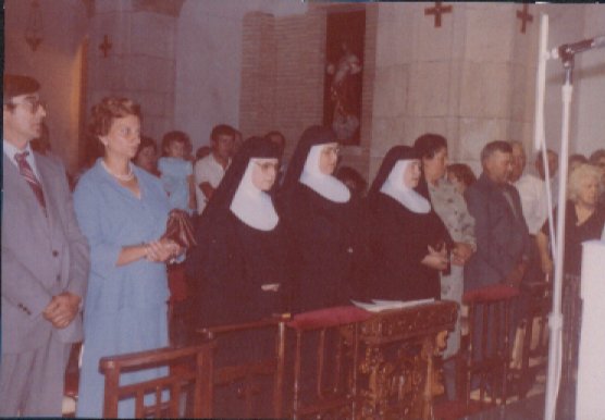 FOTOGRAFIES ANTIGUES...I D'ABANS (Gata en el record) (Nº 1907). PROFESSIÓ SOLEMNE DE SOR MARÍA JOSEFA SIGNES CASELLES, 12-10-1981. Demà rosari i missa a Gata