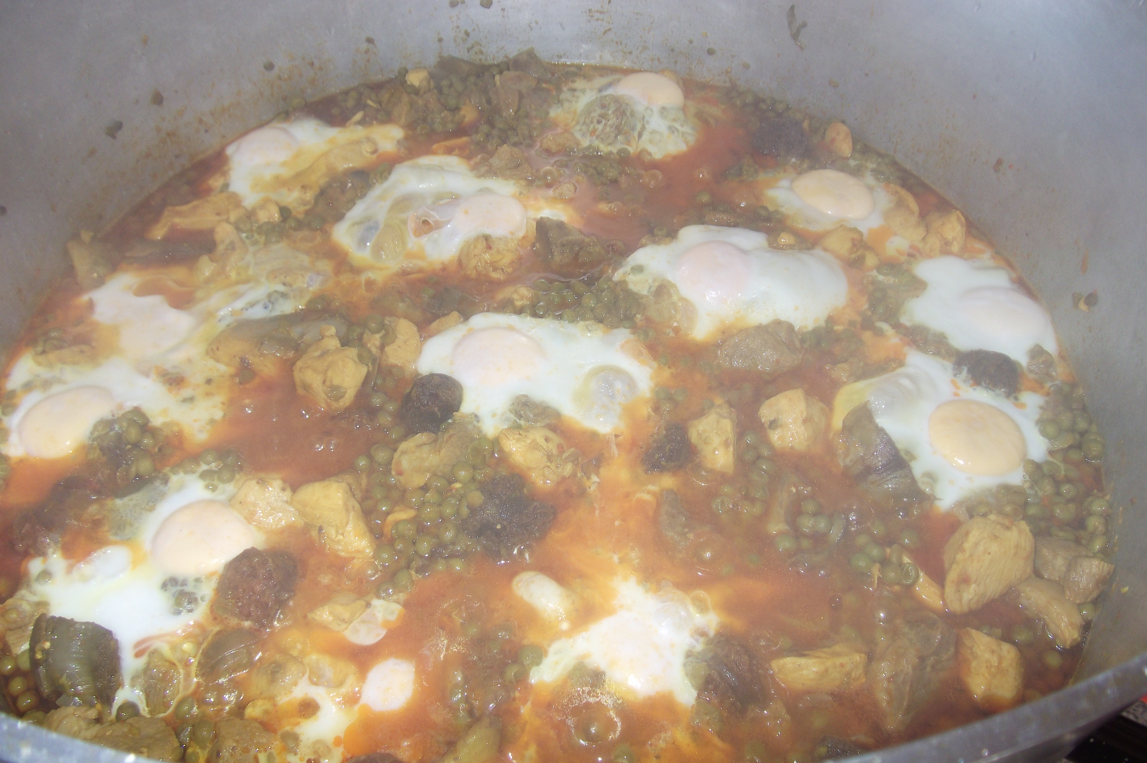 DEMÀ DIUMENGE I DESPUSDEMÀ DILLUNS, COSTUMS GASTRONÒMIQUES DE PASQUA A GATA: BERENARET, PA SOCARRAT I MONES