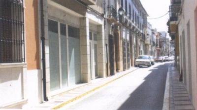 AL B.O.P. DE HUI, prèstec per adquirir el local de l´antiga oficina de CAM