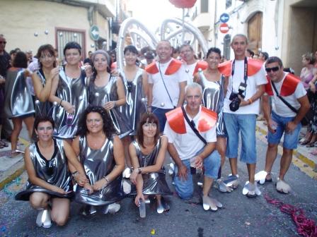 CRÒNICA FESTERA: Tercer dia de festes: CARROSSES ( VI )