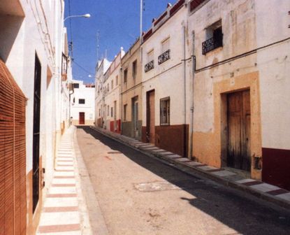 EXTRACTE DEL REGLAMENT DE PROTECCIÓ DE L´ESPAI URBÀ A GATA ( I ) i tres edictes més.