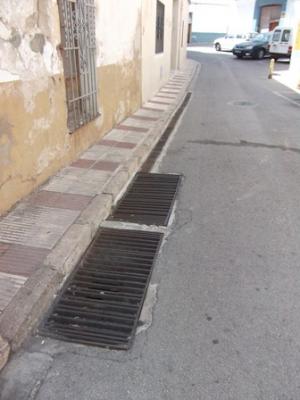 MIRADES URBANES: Per dalt del Barranquet.