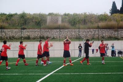 EL GORGOS JUVENIL GOLEJA 0-7 I CONTINUA LÍDER. EL GORGOS GRAN CAU A PEDREGUER, 3-1.