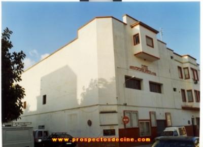 FOTOGRAFIES ANTIGUES (Gata en el record) -622-
