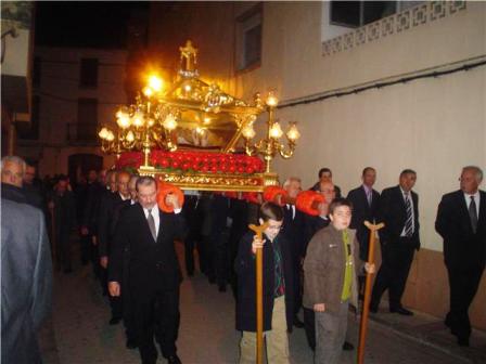 HUI DIJOUS SANT; DEMÀ DIVENDRES SANT