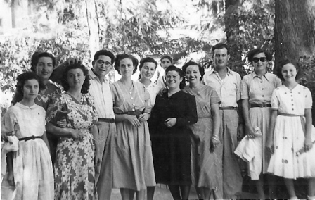 FOTOGRAFIES ANTIGUES (Gata en el record) -789, la de hui dilluns, dia 11-