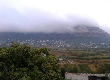 TEMPS: NUVOLAT, PERÒ NO PLOU MASSA, MASSA