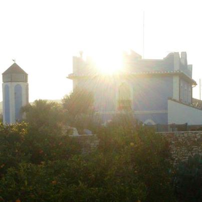 IMATGES CURIOSES: La Casa Blava s'il·lumina