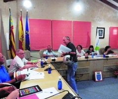 LA PREMSA TORNA A PARLARdel no-sou de l'alcaldessa