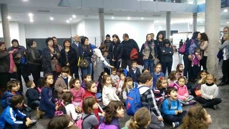 IMATGES DE FESTA: DOS AUTOBUSOS A VALÈNCIA (a Expojove i el circ)