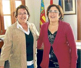 LA PREMSA TAMBÉ PARLA del'alcaldessa i la seua delegació