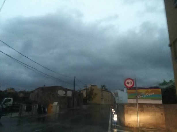 LA TORMENTA D'AHIR VESPRADA DEIXA 6,8 LITRES A GATA