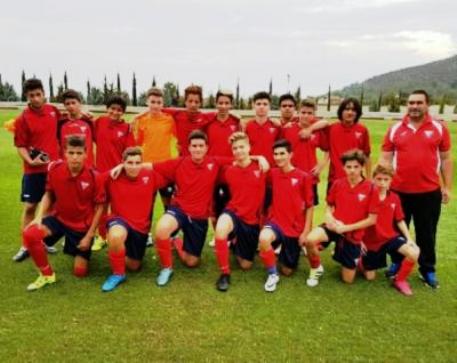 EL LÍDER CADET GORGOS MÉS LÍDER. GOLEJADA AL DÉNIA, 3-0.