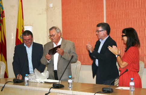 HOMENATGE DE L'AJUNTAMENT DE GATA A MIGUEL MONCHO PASCUAL, 40 ANYS JUTGE DE PAU