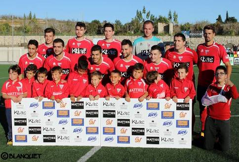 GRAN VICTÒRIA (3-0) AL DERBI DEL GORGOS MAJOR CONTRA EL PEDREGUER. Gayà assisteix a lencontre a Les Costeres. Els infantils, líders, golejen 0-6