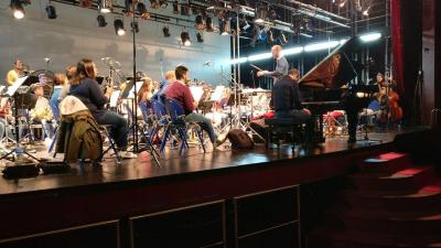 PERE VICALET TANCA A GANDIA ELS CONCERTS 2017 DE LA BANDA FEDERAL JUVENIL DE LA C.V. Ara sincorpora a la banda de Gata com a director. Fa 20 anys va entrar com a un xiquet músic. Hui és compositor i director