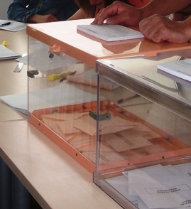 COMENÇA LA MAQUINÀRIA ELECTORAL PER AL 28-A I PER AL 26-M: A GATA, AL GRUP ESCOLAR I A LEDIFICI POLIVALENT ESTARAN LES MESES