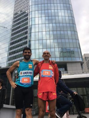 ELS ATLETES XABIENCS DORIGEN GATER, IGNASI CARDONA TORRES I TONI SOLER LLIDÓ, 4rt i 6é A LA TORRE DE PARÍS (4ª prova del Circuit Vertical de carreres del món)