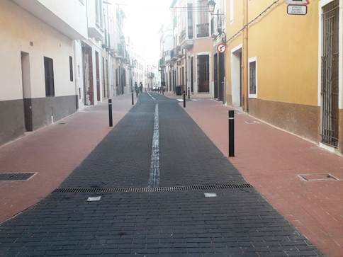 OBRIN JA AL TRÀFIC EL CARRER DOCTOR GÓMEZ FERRER. ELS CARRERS CONSTITUCIÓ I PARE MULET, PER ALS VIANANTS