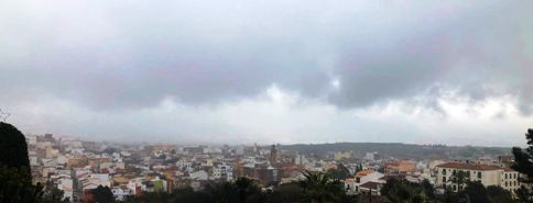 EL DIUMENGE PLUJÓS A GATA DEIXA 35,4 LITRES FINS LES 18 HORES I SEGUEIX PLOVENT