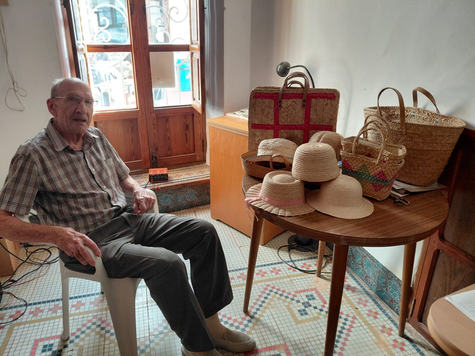 CONVERSES AMB…VICENTE PEDRÓS PONS (Vte. la Parra), comercial pioner de cabassos i barxes de la segona meitat del segle XX i un tresor de memòria amb 97 anys de vida