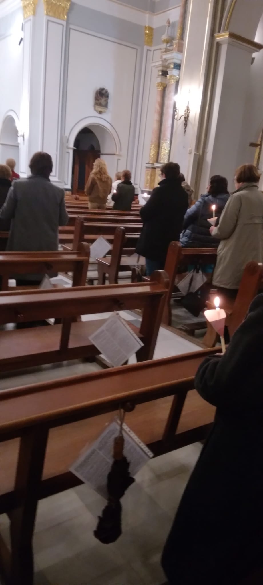 HUI ÉS LA CANDELERA. ELS LLUMEROS CELEBREN LA SEUA FESTA. CANELETES A L'ESGLÉSIA. DEMÀ SANT BLAI I BENDICIÓ DE ROTLLOS