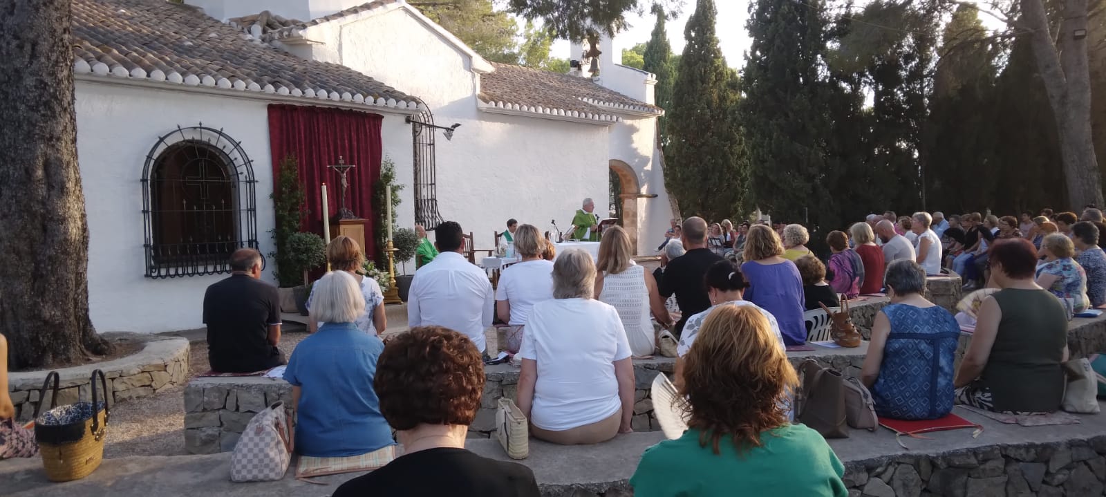 HUI ÉS EL TERCER DIA DE NOVENA AL PATRÓ DE GATA: Predica el recent nomenat Vicari Episcopal fill de Gata, Juan José Monfort Vallés