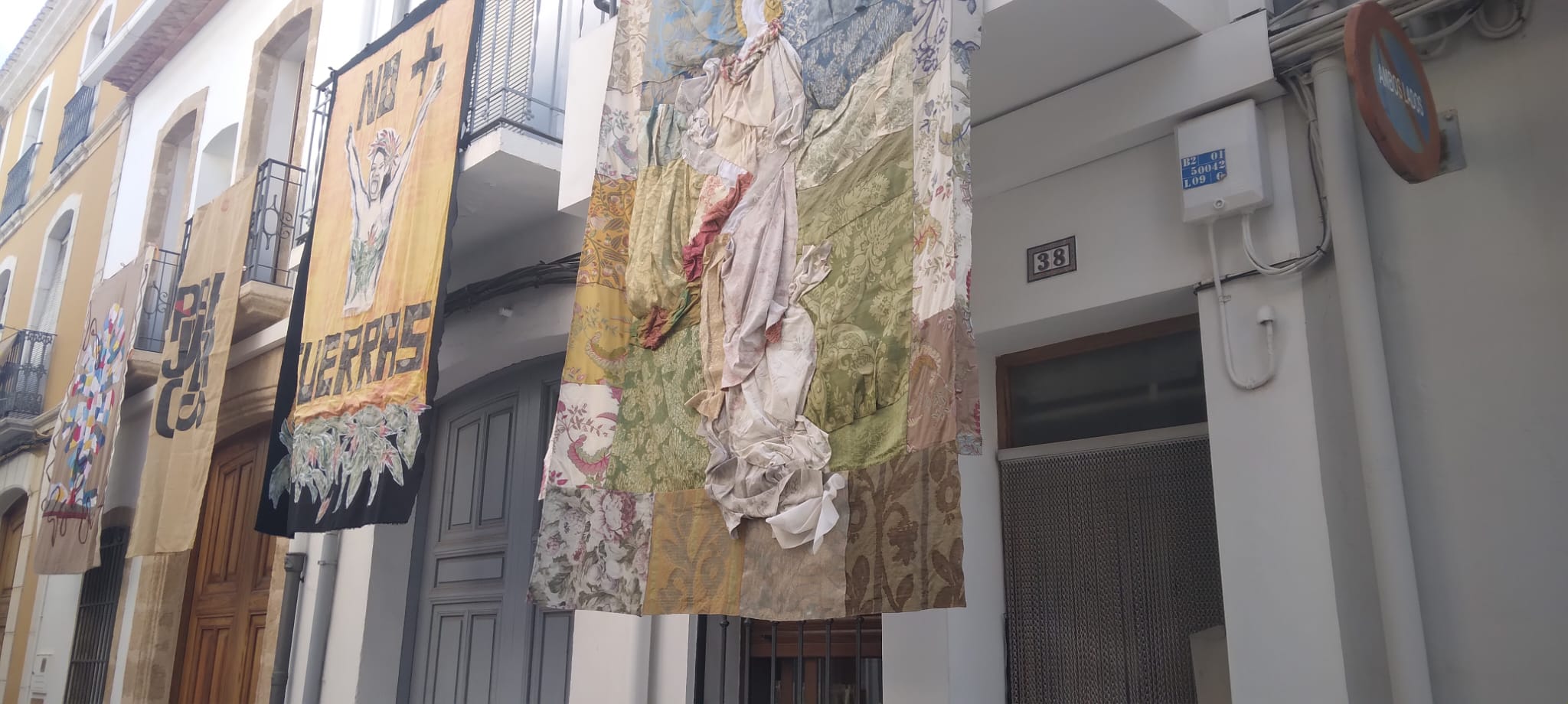 COMPTE ARRERE PER A "ART AL VENT" A GATA, L'EXPOSICIÓ INTERNACIONAL D'ART TÈXTIL DE CADA ESTIU (S'inaugura divendres 28 i estarà fins el 21 de juliol)