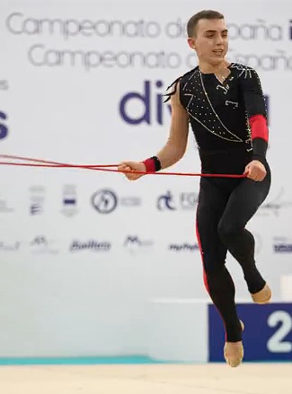SERGI BUIGUES VIVES, EL GIMNASTA DE GATA, ES CLASSIFICA PER A LA FINAL DE DEMÀ. FA QUART EN "MAZAS" I QUEDA QUART A LA GENERAL