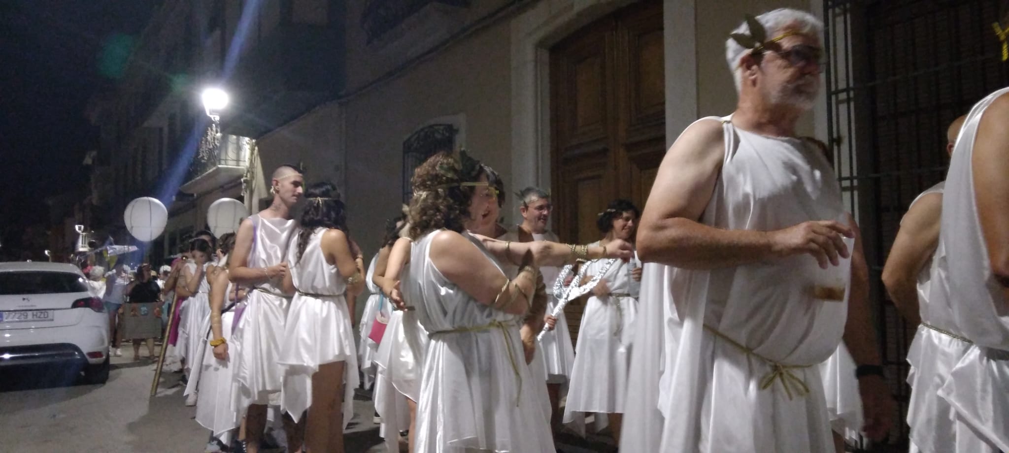 DE L'ENTRADA MATINAL A LA NIT DE DISFRESSES, PASSANT PER L'ACTUACIÓ DE LETICIA: CRÒNICA DELS DIES 28 I 29, 3r i 4rt dia