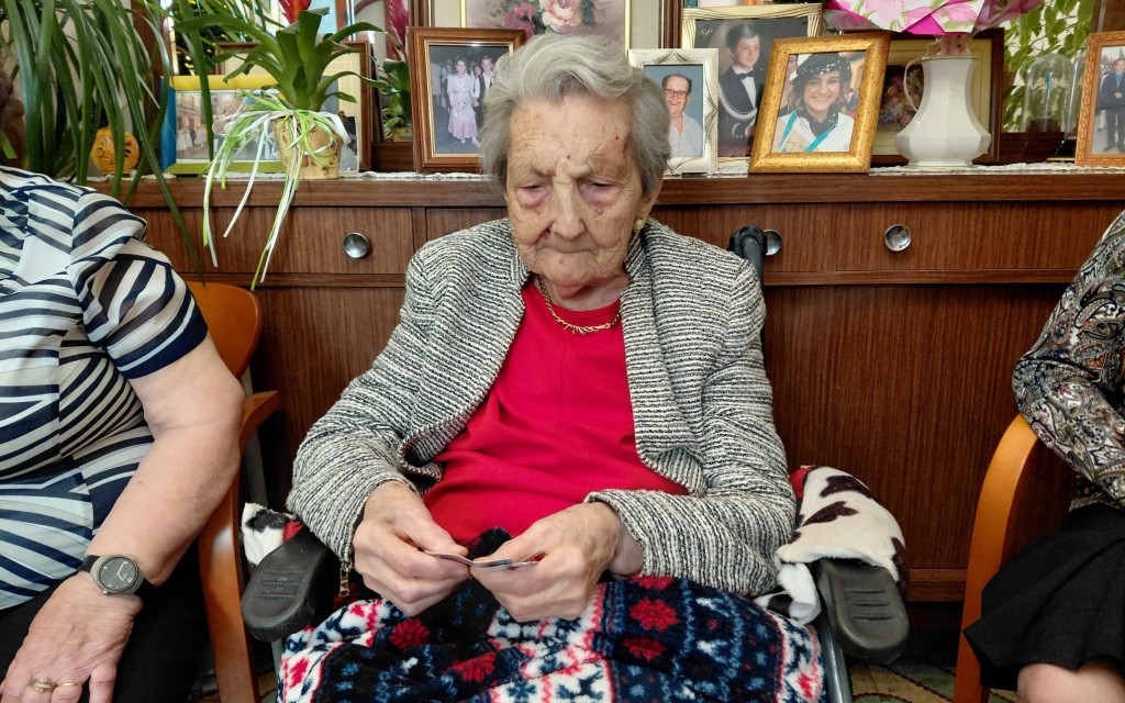 LA VEÏNA DE GATA MARÍA JORRO GRIMALT FA HUI CENT ANYS DE VIDA. Casada amb Pepe “Porró”, mare de Pepe i Rosa Mari