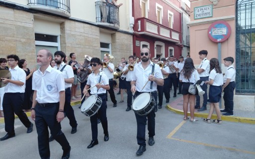 LA UNIÓ MUSICAL DE GATA I L'AGRUPACIÓ MUSICAL CODA PARTICIPEN EN EL CENTENARI DE LA UNIÓ MUSICAL DE BENIARBEIG