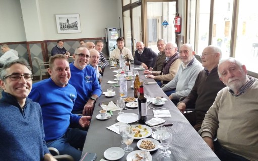 HUI, 2 DE FEBRER ÉS LA MARE DE DÉU DE LA CANDELÀRIA, PATRONA DELS LLUMEROS. El gremi local ha festejat el dia. A la vesprada, repartició i bendició de canaletes