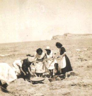 FOTOGRAFIES ANTIGUES (Gata en el record) -658, la del dia 31 de gener-
