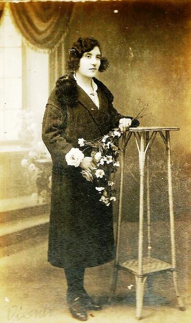 FOTOGRAFIES ANTIGUES (Gata en el record) -1.020, la del dia 29/1-