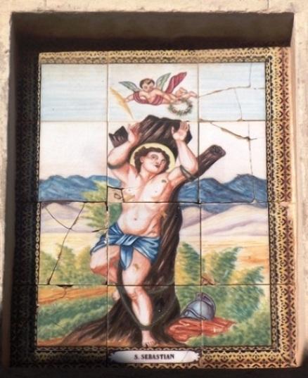 Hª LOCAL: 47 CAPELLETES A GATA. 18.- SANT SEBASTIÀ (carrer Bisserot)