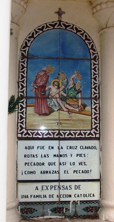 Hª LOCAL: CAPELLES A GATA. CALVARI. XI estació: Jesús és clavat a la creu