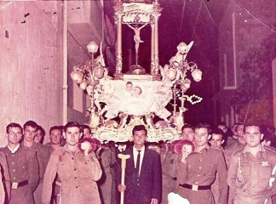 FOTOGRAFIES ANTIGUES (Gata en el record) -1.110, la d'ahir dia 30/4-