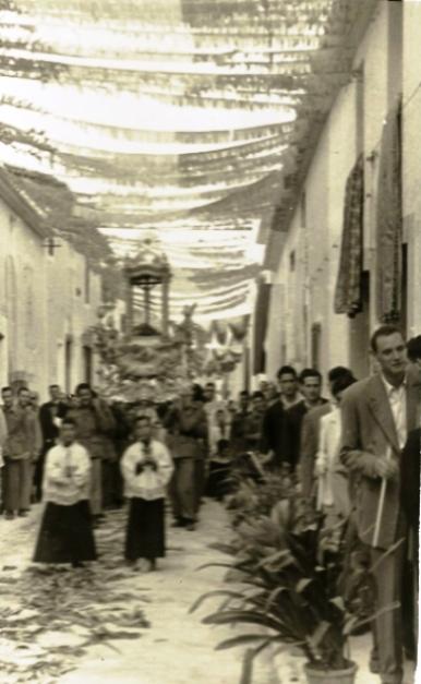 FOTOGRAFIES ANTIGUES (Gata en el record) -1.399-