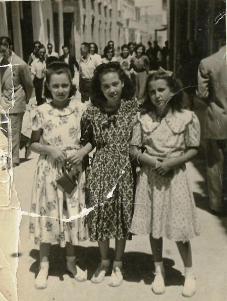 FOTOGRAFIES ANTIGUES (Gata en el record) - 1 . 4 0 0 -