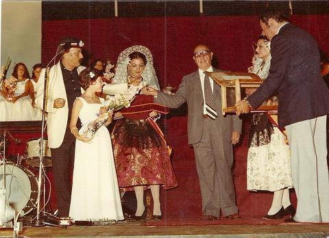 FOTOS ANTIGUES (Gata en el record) -1.527, la del dia 22/6-