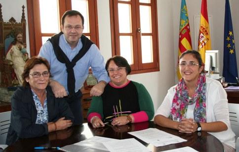 ALUMNES DE LA UNIVERSITAT CATÒLICA VALENCIANA FARAN PRÀCTIQUES A LA REGIDORIA D'ESPORTS DE GATA