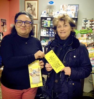 COMERÇ DE GATA DONA EL PREMI DE LA CAMPANYA NADALENCA