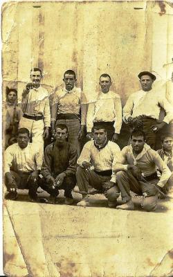 FOTOGRAFIES ANTIGUES (Gata en el record) -1.746, la del dia 27/1/2015-