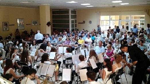 HUI, A LA SETMANA DELS MAJORS DE GATA: Sevillanes i rumbes flamenques