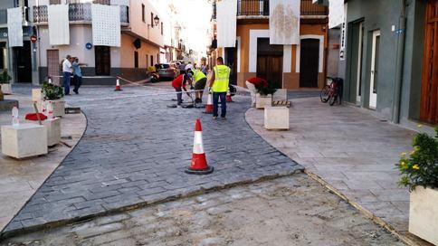 GATA: COMENÇA LA REPARACIÓ DE LA PLAÇA DE L'ESGLÉSIA