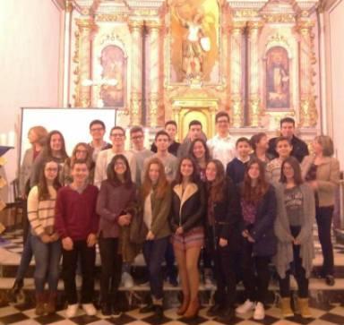 PARRÒQUIA DE GATA: CELEBRACIÓ D'ACOLLIDA ALS JOVES DE 1er DE CONFIRMACIÓ