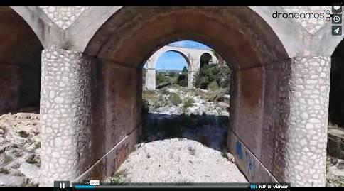 HEU VIST MAI ELS PONTS DE GATA DEL TREN I LA CARRETERA, PER BAIX I PER DALT? (Droneamos ho fa possible)