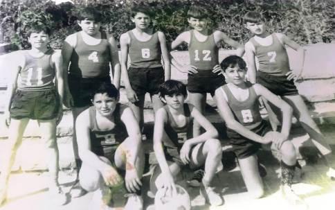 FOTOGRAFIES ANTIGUESI D'ABANS (Gata en el record) (1.866): EQUIP DE VOLEIBOL, 1970